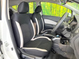 運転席シート廻りは使用感も少なく、良好な状態となっています。前オーナー様が丁寧に使っていたことがよくわかりますね。