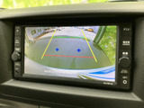 バックモニターで、狭い場所での駐車や後退が安心です。ガイドライン表示で、距離感を掴みやすく、安全な運転をサポートします。