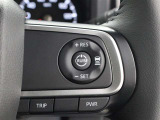 全車速追従機能付ACC(アダプティブクルーズコントロール)を採用し、走行中に先行車の様子を検知しながら、設定した車速の範囲内で先行車との距離のキープを支援します。