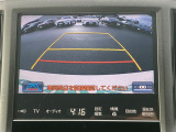 【 バックカメラ 】便利なバックカメラ装備で安全確認を頂けます。駐車が苦手な方にもオススメな便利機能です♪