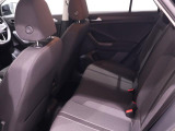 そんな魅力あふれるVolkswagenでも大人気のT-Rocをご紹介します!