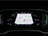 《デジタルメーター》 各種車両情報をワンタッチで切り替えられる仕様となっています。