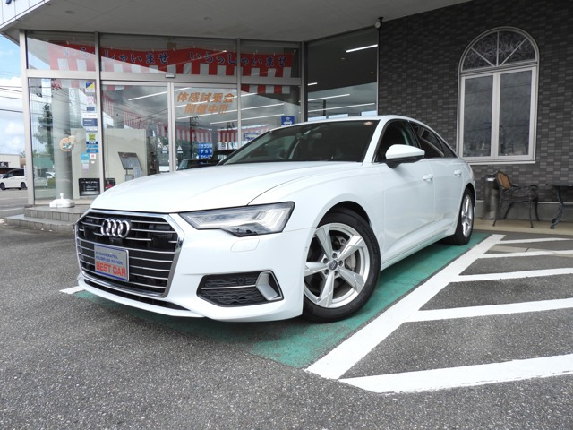 アウディ A6 