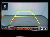 狭い駐車場や立体駐車場などもリアルに映るバックガイドモニター付でラクラク駐車♪