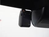 ◆ドライブレコーダー◆映像・音声などを記録する自動車用の装置です。 もしもの事故の際の記録はもちろん、旅行の際の思い出としてドライブの映像を楽しむことができます。