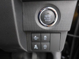 先進技術によってさらに進化した【スマートアシスト】が毎日の運転で感じる不安や緊張を減らし、ヒヤッとするシ-ンを未然に防ぐためにサポ-トします!