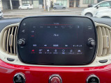 Apple Car Play/Android Autoに対応した純正ディスプレイオーディオ。