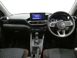 ご覧の車両以外にも多数のU-Carを展示販売しております。