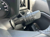 オートライト装備。周囲の明るさに合わせて自動でライトを点灯・消灯し運転時の操作負担を軽減します!