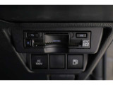 ETC2.0車載器を装備していますので、高速道路の料金所をスムーズに通過。料金もお得になる場合があります。