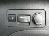 災害時にも安心。家庭用電化製品が使用できるAC100V、1500Wのコンセント付きです。