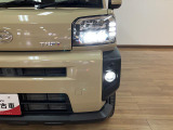 LEDヘッドライト・LEDフォグランプを装備しています!白く明るい光で暗い道の運転も安心です♪