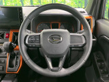 【純正革巻きステアリング】上質な革を使用することで、手にしっかり馴染みとても運転しやすいハンドルです♪