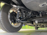お車を安心してお乗りいただく為には、足回りの定期点検が欠かせません。サービスサポート(有償保証)では無料点検もご提供しており、安心のカーライフをお過ごしいただけるサポート体制が整っています。