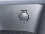 シガーソケット用の充電器が使用可能です!