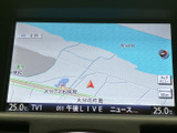 わかりやすい地図表示で、スムーズなナビゲーションを実現。初めての場所でも、安心して運転できます。目的地まで快適にお届けします。