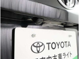 バックガイドモニターで、後方を確認しながら安心して駐車することができます。運転初心者も熟練者も必須の機能ですよ!