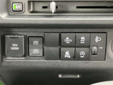 ご納車前に納車点検(法定12ヶ月点検相当)を実施し、基本性能に関わる機能や状態を徹底的に点検します。