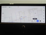 日々の移動をスマートにするナビゲーション。複雑な市街地でも迷いにくく、通勤・買い物にも便利です。毎日使うからこそ、嬉しい装備です。