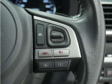 ◆アダプティブクルーズコントロール◆予め設定した車速内でクルマが自動的に加減速。前走車との適切な車間距離を維持しながら追従走行します。【LKAS】車線維持支援システムでステアリング操作を支援。