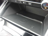 ワイヤレス充電機能付き!