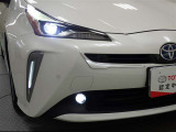 Bi-Beam LEDヘッドランプ+LEDクリアランスランプ+LEDアクセサリーランプ+LEDフロントフォグランプ 少ない電力で明るく照らします☆彡