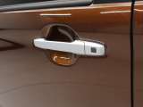 中古車は一物一価、同じようなお車でも、整備状況、外内装の状態など様々です。