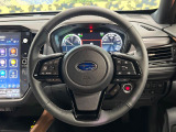【純正革巻きステアリング】上質な革を使用することで、手にしっかり馴染みとても運転しやすいハンドルです♪