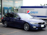 BMW在庫保有台数常時100台以上!ご来店の際はBMW本店(厚木市下荻野140-1)にご来店ください!弊社自慢の全天候型ショールーム!BMW在庫保有台数常時100台以上ございます!