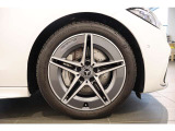 お気軽にお問い合わせください。Tel:075-325-0440 Mobile:070-2313-8676  中古車担当:時女まで