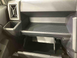 弊社では、お車を納車してからが本当のお付き合いのスタートだと思っています。お客様に頼りにされる「お店」を目指しています!