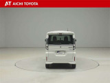 後方視界は、大きなバックドアガラスを採用し、十分確保されています。この車には、リヤセンサーが付いています。ご安心ください。バックカメラはありません。