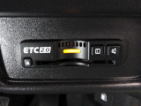 ETC付。高速道路の料金所はキャッシュレスで通過です。サービスエリア等にあるスマートインターの出入口も利用可能でとっても便利。ご納車後すぐにお使い頂けるようセットアップしてのお渡しとなります。