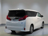 U-Carはすべて同じものがない一点物となっております。そのため気になるお車がございましたらお早めにご連絡下さい!愛車探しのお手伝いをさせていただきたいと考えています。