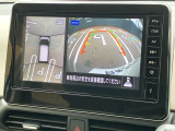 アラウンドビューモニター(全方位カメラ)付きなので、狭い道も車庫入れも丸見えで安心!ソナーで障害物を警告するのでバックが苦手な方も、得意な方も安全度UP!