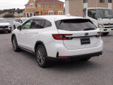 メーカー一般保証期間(3年/6万km)を過ぎた車には消耗品のフレッシュアップを実施、エンジンオイルやエレメント、ワイパーブレードゴム等14項目をフレッシュチューニング。快適で安心な状態でお乗りいただけます。