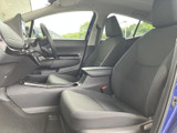 運転席からの視界は良好で、運転操作もスムーズ。快適なドライビングをサポートする空間です。安全運転をサポートします。