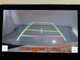 バックガイドモニターで、後方を確認しながら安心して駐車することができます。運転初心者も熟練者も必須の機能ですよ!