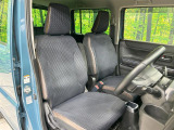 ドライバーによって運転しやすいポジションは異なり、あの車はどうなのか不安なこともありますよね。気になるお車は店頭で乗り込んでご確認いただけます♪