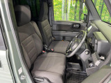 運転席シート廻りは使用感も少なく、良好な状態となっています。丁寧に使われていたことがよくわかりますね。
