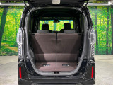 普段のお買い物や通勤、送迎等に十分な荷室スペースを確保しております。セカンドシートを倒すと、大きな荷物の積載も可能です♪