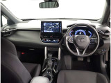 オシャレなインテリアで運転する気分も盛り上がりますよね^^