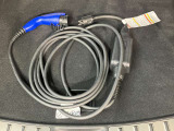 5メートル充電ケーブルです。