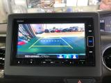 【バックカメラ】駐車時に安心のバックカメラが装備されています!