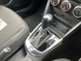 アクセルペダルを踏み込む量や速さに応じて変速パターンをし、人馬一体の運転感覚を発揮してくれる6速オートマ!