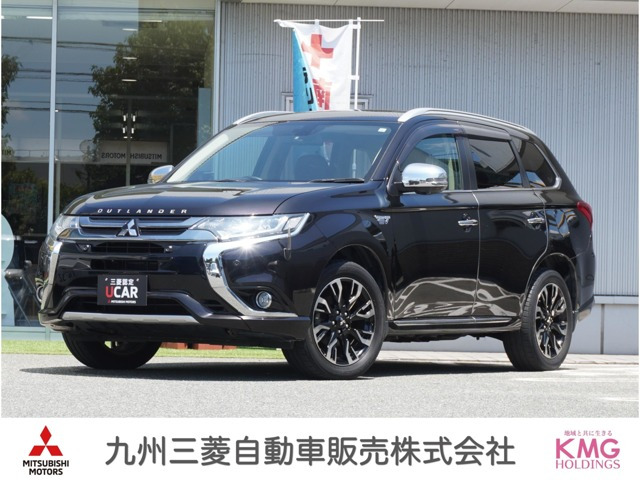 アウトランダーPHEV 2.0 G ナビパッケージ 4WD 