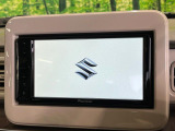 【ディスプレイオーディオ】お手持ちのスマートフォンとの連携で、ナビや音楽再生など各種アプリを使用可能。スマホに近い感覚でお使いいただけます♪