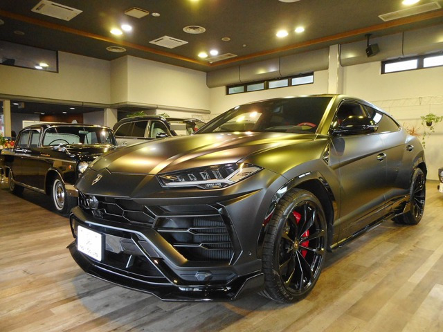 ウルス 4.0 4WD