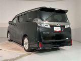 その他にも各種保険、お車の買取(T-UP)、JAF、TSカード、携帯電話などの取扱いをしております。詳しくはスタッフにお尋ねください。