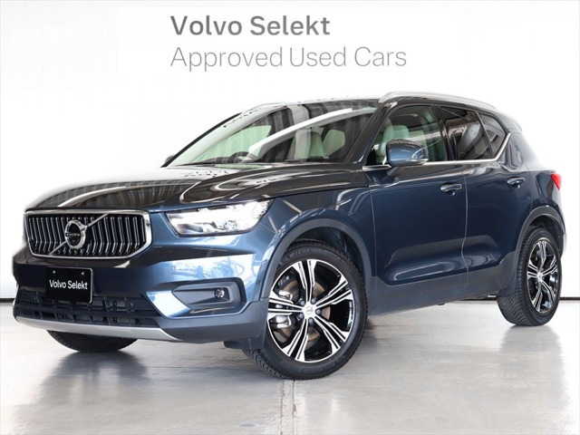 XC40 B4 AWD インスクリプション 4WD